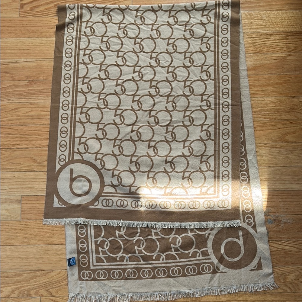 Bloomingdale's Brown and Tan Throw Blanket